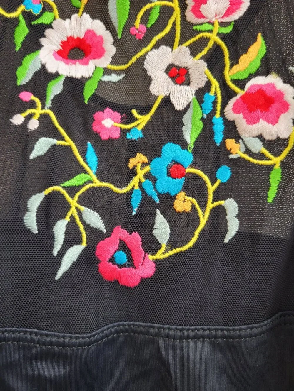 Victoria's Secret Floral Embroider Sheer Mesh Bodysuit One Piece Sexy Size 8 Vtg